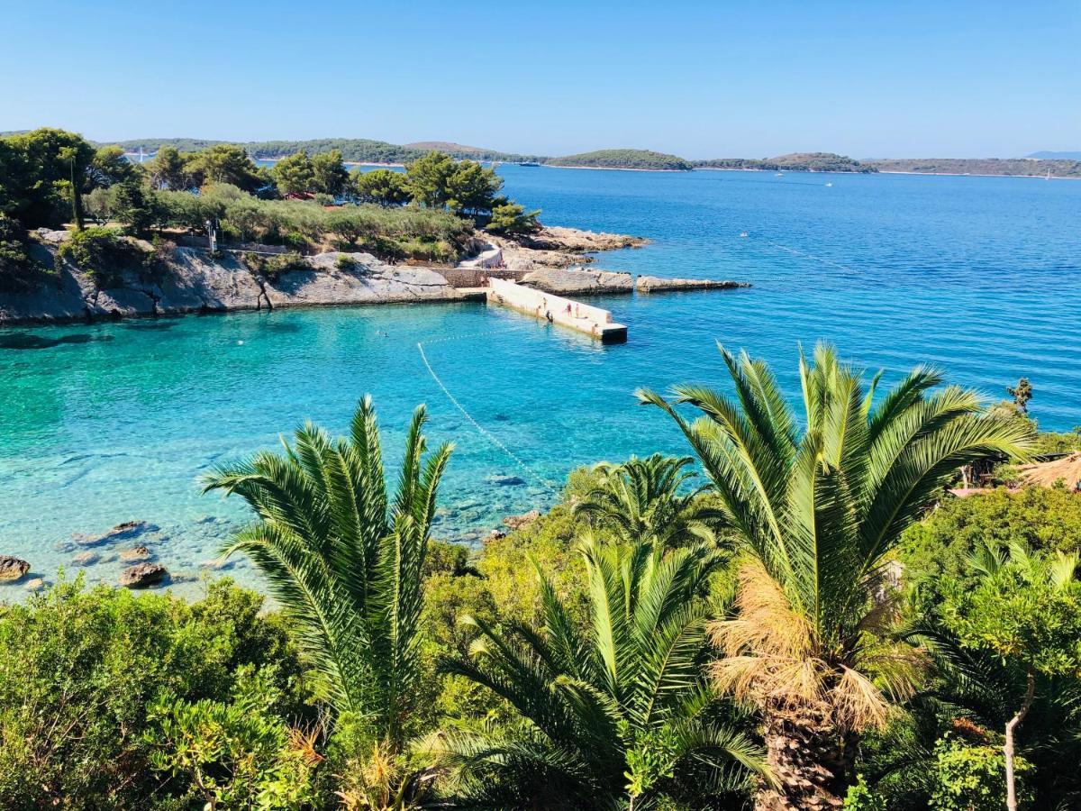 Apartment Shades Of Blue Đảo Hvar Ngoại thất bức ảnh