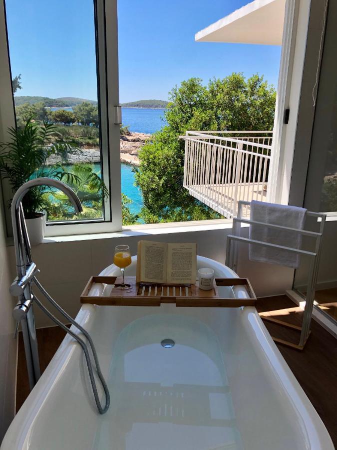 Apartment Shades Of Blue Đảo Hvar Ngoại thất bức ảnh