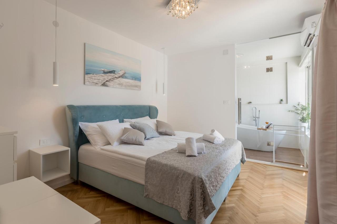 Apartment Shades Of Blue Đảo Hvar Ngoại thất bức ảnh