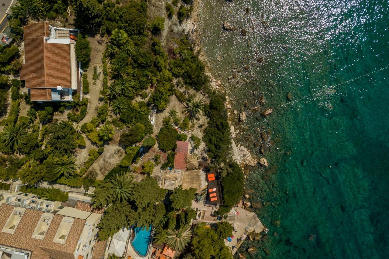 Apartment Shades Of Blue Đảo Hvar Ngoại thất bức ảnh