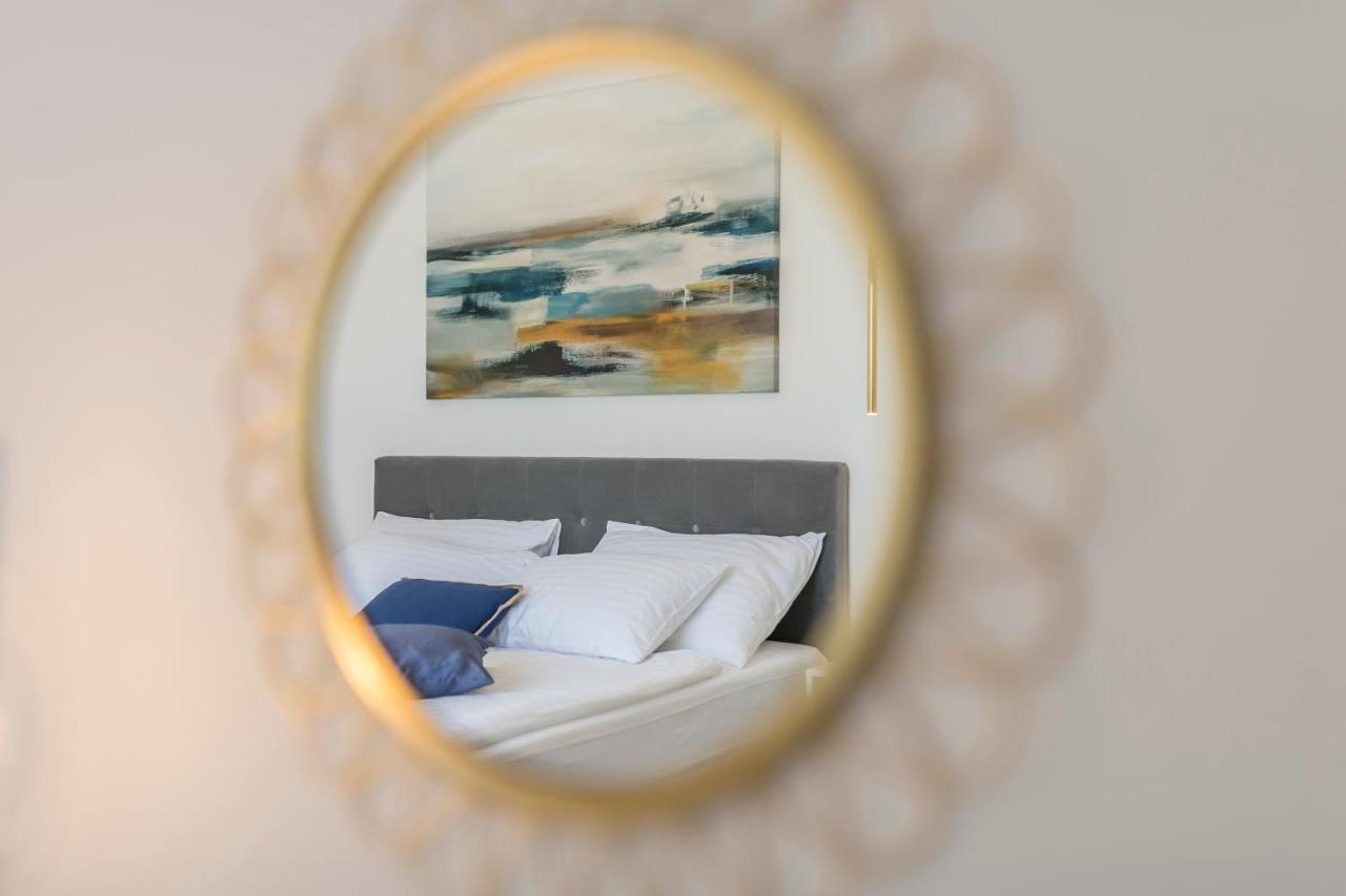 Apartment Shades Of Blue Đảo Hvar Ngoại thất bức ảnh